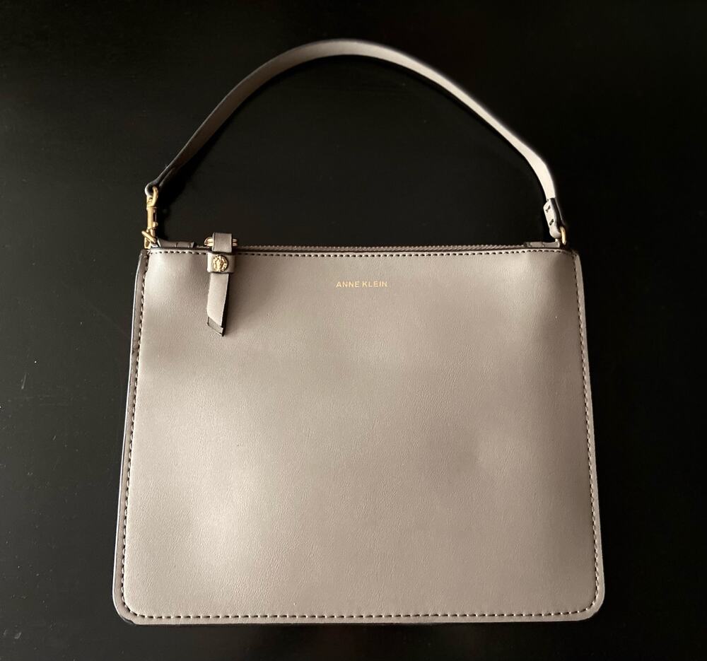 ANNE KLEIN Taupe Faux Leather Wristlet/Handbag sz OS